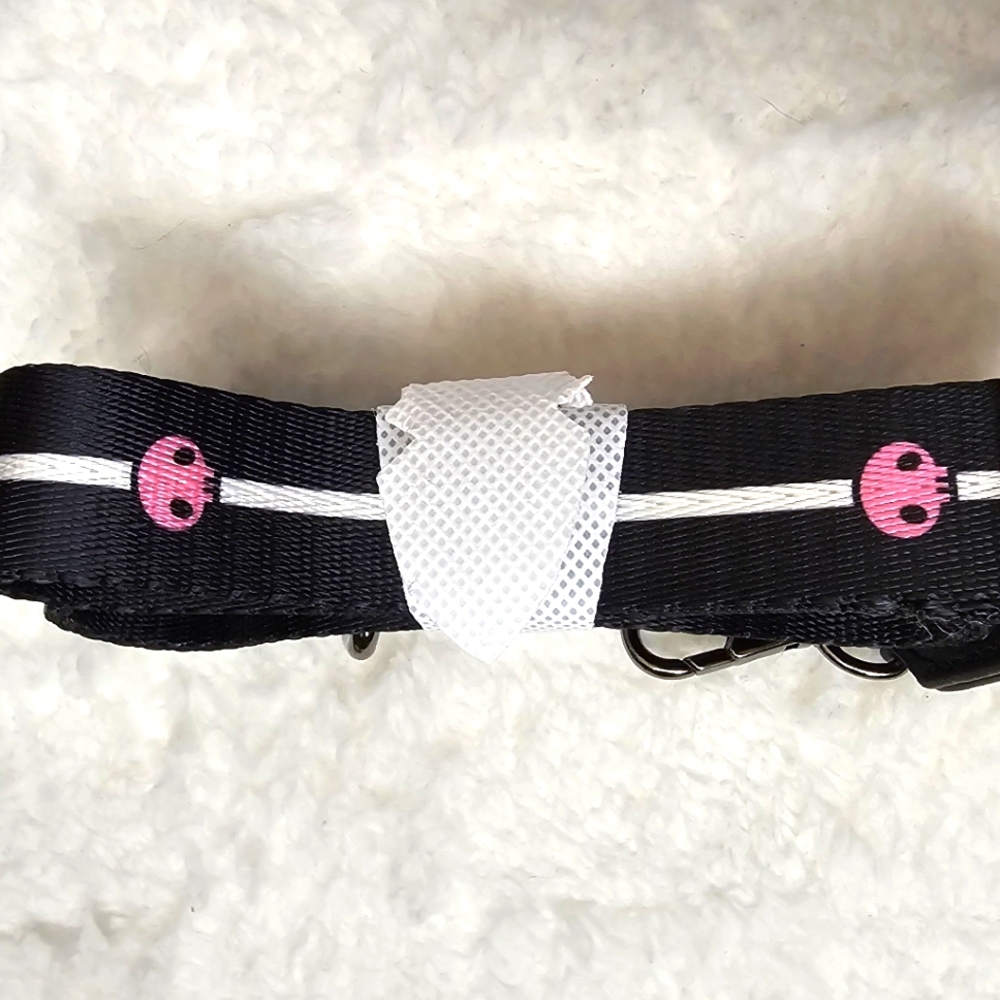 Sanrio Kuromi × Loungefly Skully Convertible Crossbody Bag With Coin Purse - Picture 4 of 6